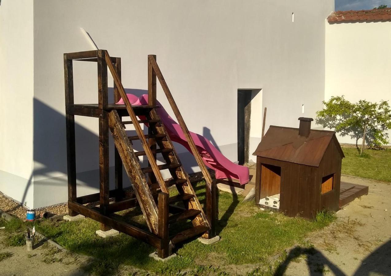 Ubytovani U Dvoraku Veselí nad Lužnicí Buitenkant foto